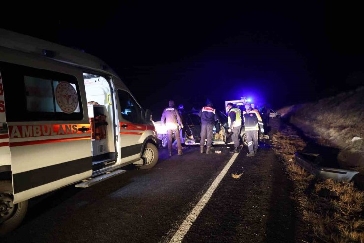 Ters şeride giren alkollü sürücü dehşet saçtı: 8 yaralı