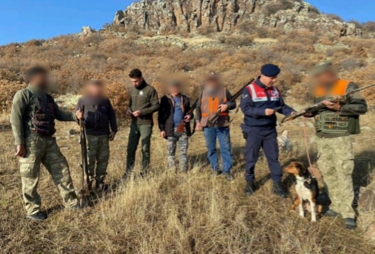 Aksaray jandarma dron ile kaçak avcı peşinde