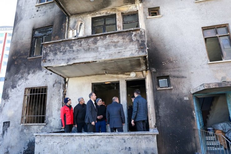 Niğde’de evi yanan ailelere Başkan Özdemir’den ziyaret