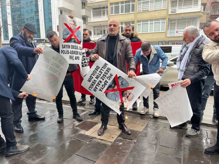 TBMM’de ‘Sayın Öcalan’ söylemine bir grup vatandaştan protesto