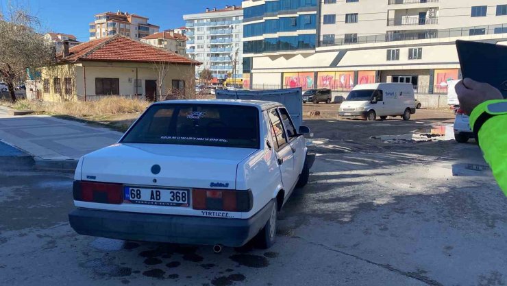 Polisten kaçan alkollü ve ehliyetsiz sürücü emniyeti alarma geçirdi