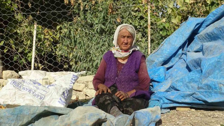 Madende oğlunu, Covid-19’dan eşini kaybeden Ayşe Gökçe de hayatını kaybetti