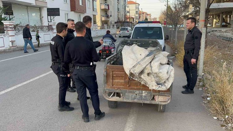 Aksaray’da nefes kesen polis hırsız kovalamacası