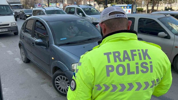 Şehir merkezinde araçlar MPTS ile denetleniyor