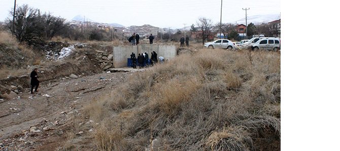 konyada-erkek-cesedi-bulundu-23ocak-2.jpg